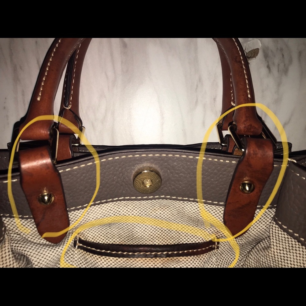 Dooney and Bourke bag - Picture 15 of 16